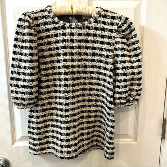 LOFT Tops - The Loft Houndstooth Boucle short sleeve popover top w keyhole closure sz small